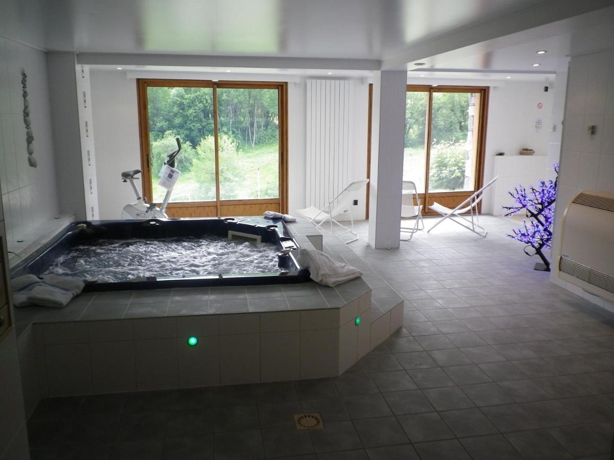 Chalet Beausoleil 4 Etoiles - Prestige - Au Pied Du Col De La Croix De Fer Saint-Sorlin-dʼArves Exteriér fotografie